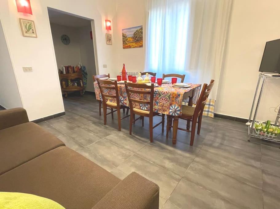 Residenza Lincoln Apartment ปาแลร์โม ภายนอก รูปภาพ